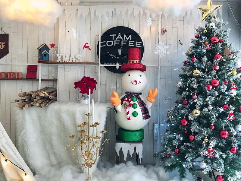 trang trí noel quán trà sữa đẹp mắt trang trí noel quán trà sữa đẹp mắt
